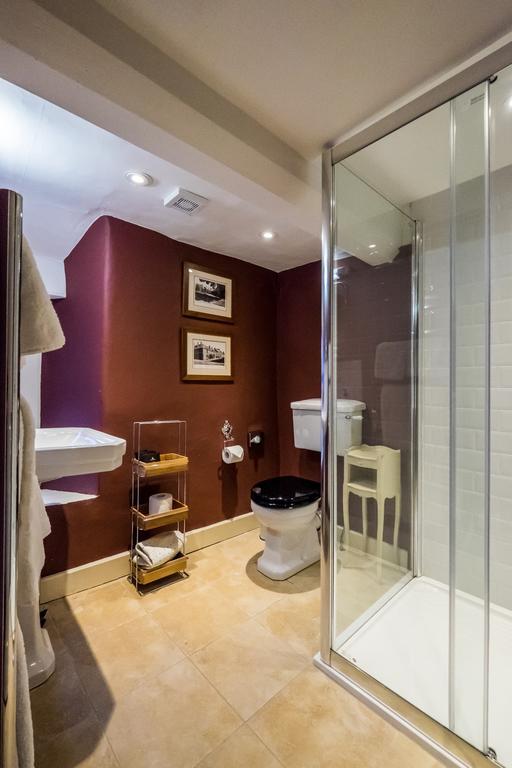 Stuart House Boutique Bedrooms Stow-on-the-Wold Стая снимка