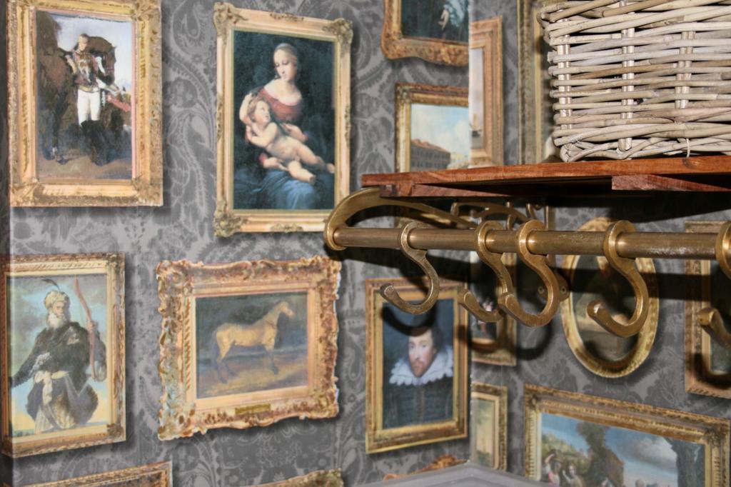 Stuart House Boutique Bedrooms Stow-on-the-Wold Екстериор снимка